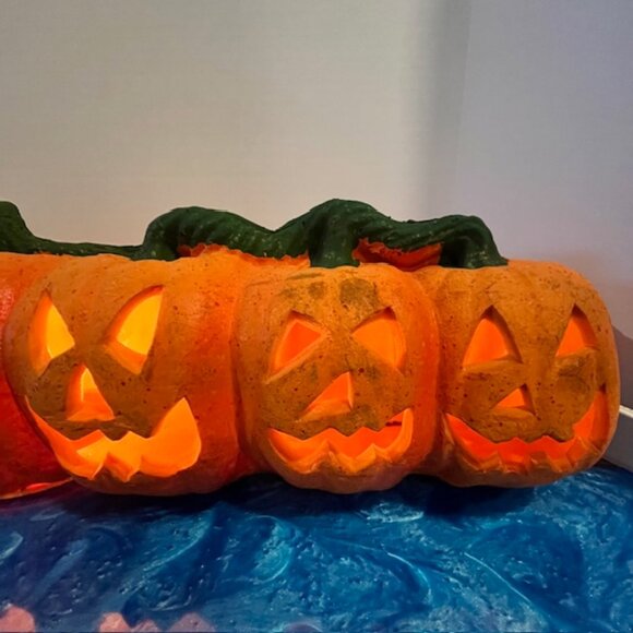 Halloween 26" Row of 7 Jack O Lantern Pumpkins Lighted Foam Blow Mold - Picture 8 of 10